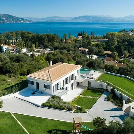 וילה Secluded Elegance At Giem 4 Bedrooms Unmatched Sea Views Private Pool Lush Gardens Dassia, Corfu *